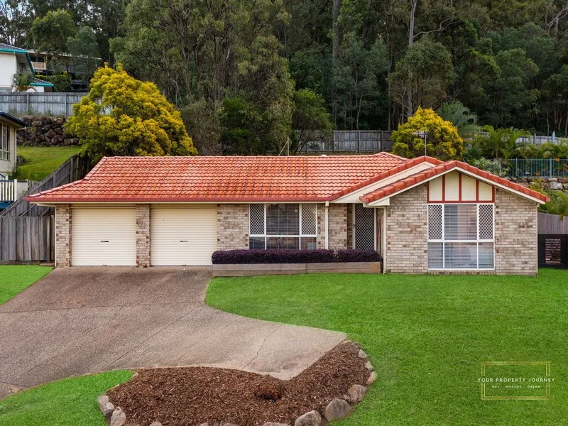 Perfect Family Home with a View