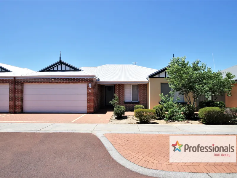 Spacious Unit Close to All!