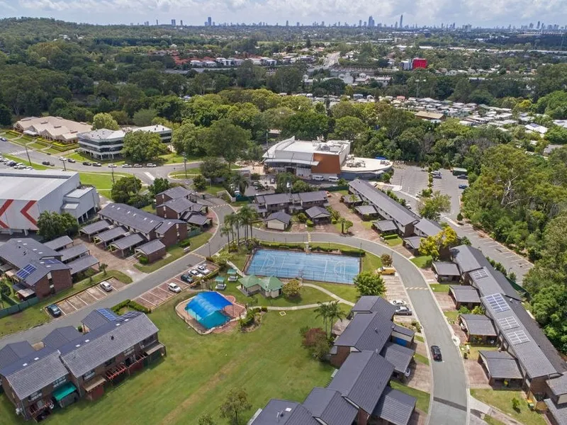 Quaint - Convenient - No Car Needed