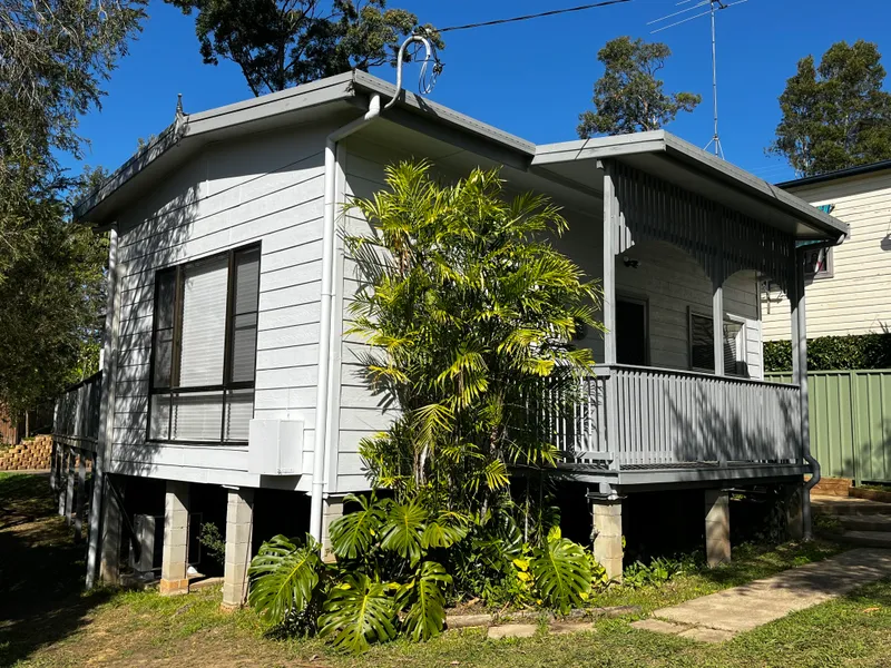 A BEAUTIFUL HOME, READY TO MOVE IN!