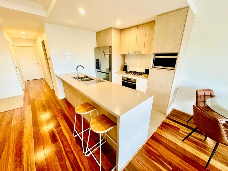 Luxurious Two-Bedroom Apartment - Modern Elegance Awaits You