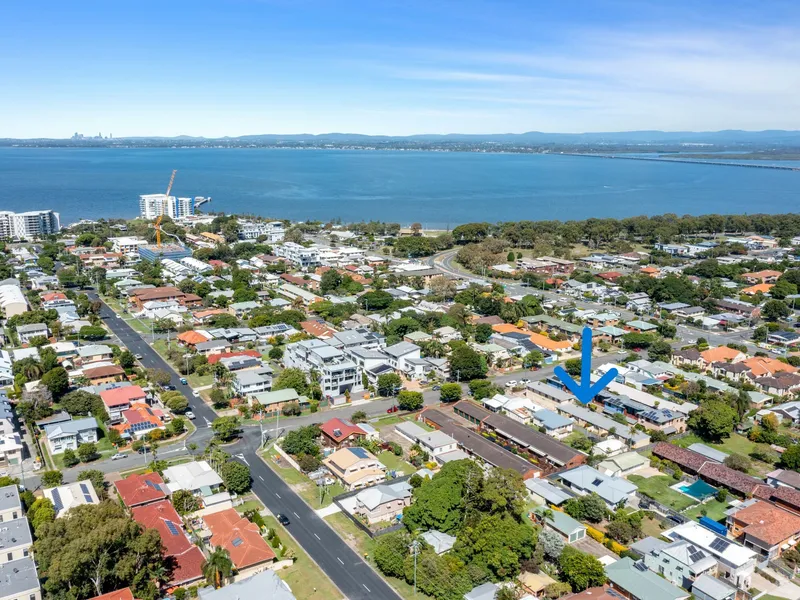 BEACHSIDE LIFESTYLE AWAITS