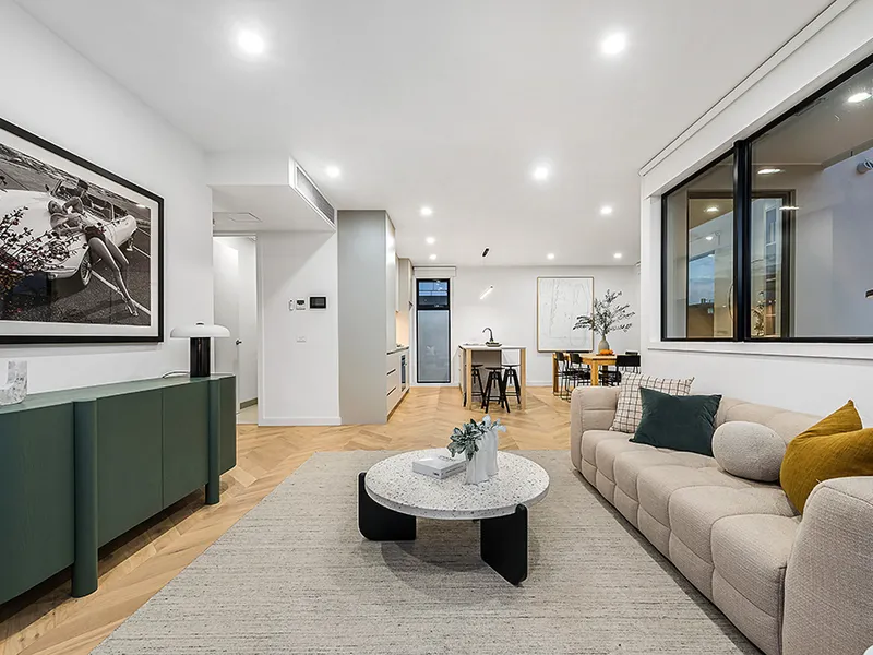 EMBRACE THE GLAMOUR OF TOWN HOUSE LIVING