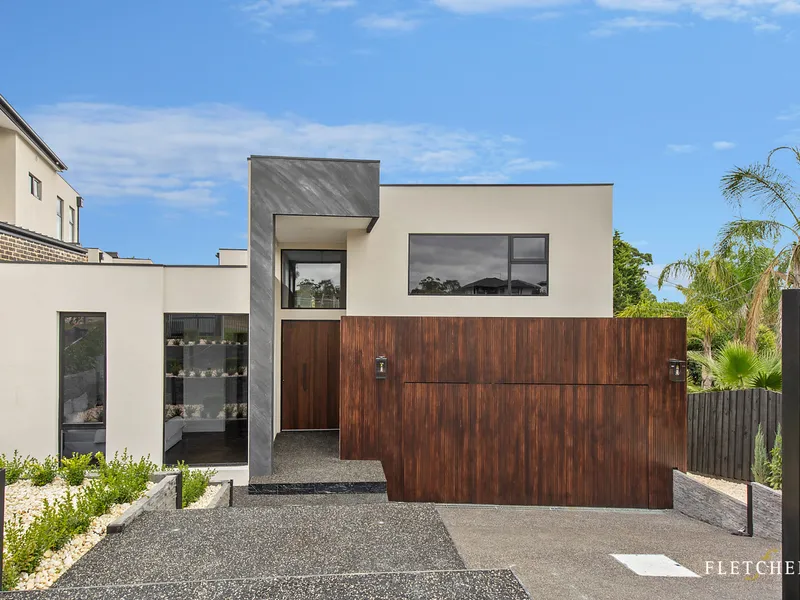 A SPECTACULAR LIFESTYLE WITH VIEWS TO MATCH