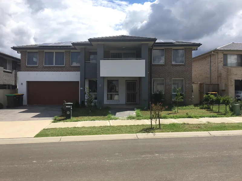 5 Bedrooms with Study family home