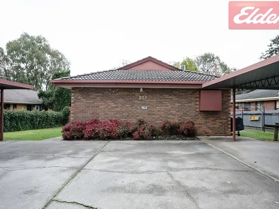 Tidy two bedroom unit