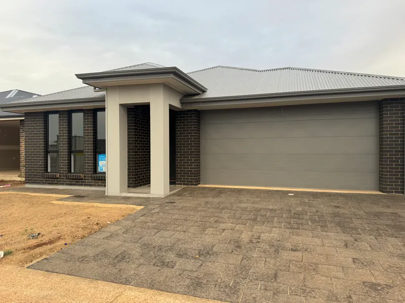 Brand New Family Home, In Quiet Location!