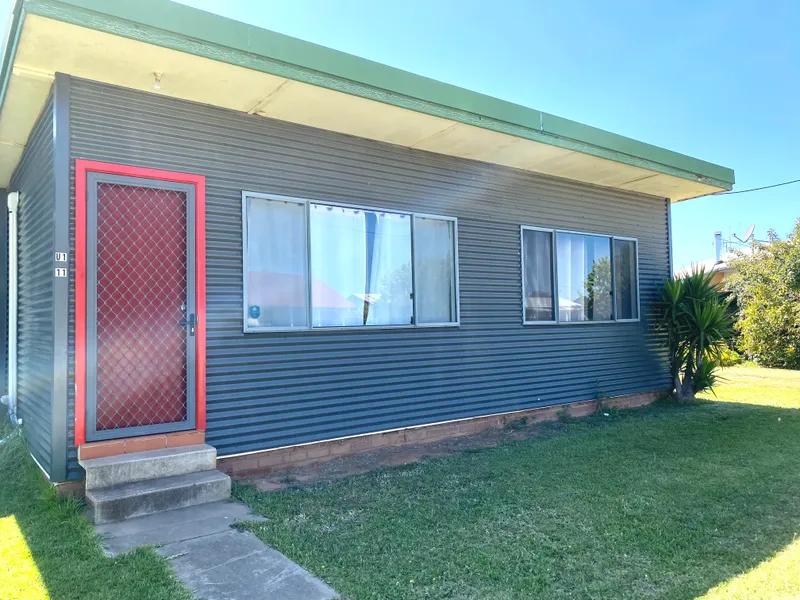 Tidy One Bedroom Unit