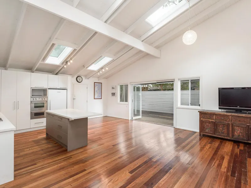 Pristine Duplex Overlooking Careel Bay