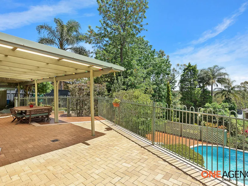 PRIVATE, LEAFY VISTAS WITH IN-LAW ACCOMMODATION