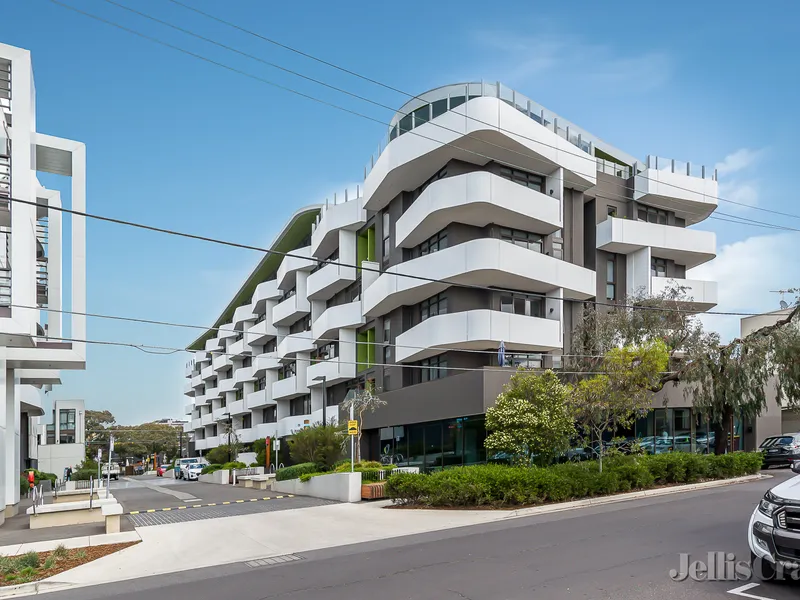 Live In The Award Winning Tip Top Development