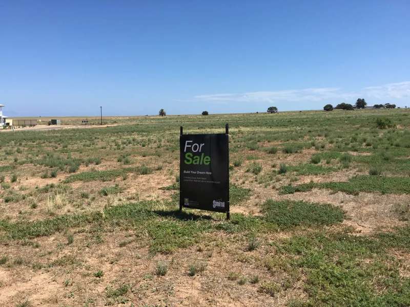 Magnificent building allotment