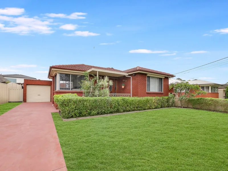 IMPRESSIVE LOCATION & CONVENIENT