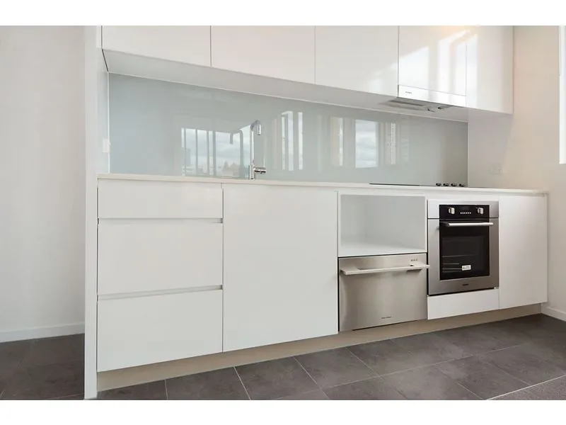 1 Bed, 1 Bath in Bowen Hills