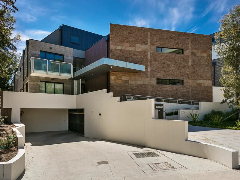 Two Bedroom Two Bathroom Apartment for Lease in Ivanhoe - Sir Ivanhoe