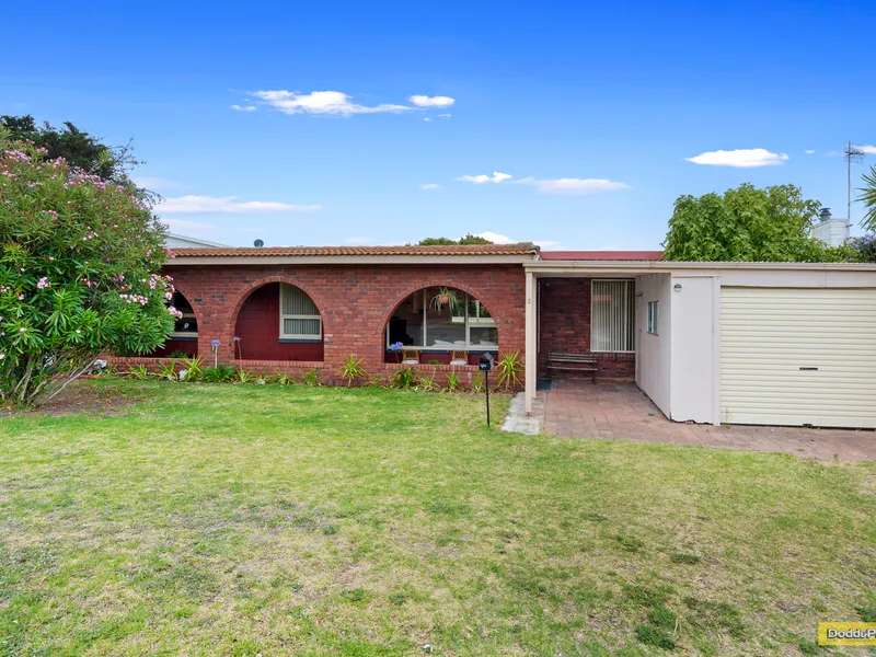 300m Walk to the Beach