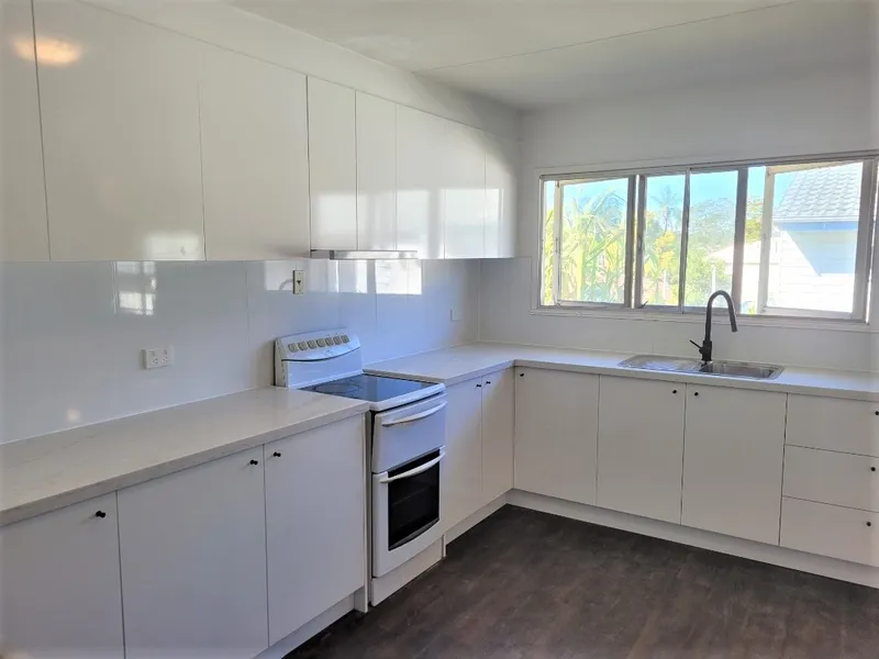 Refurbished Lowset in sought after Sunnybank Hills Location