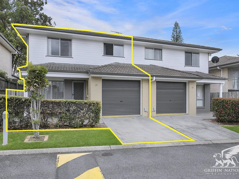 Lifestyle, Convenience & Shared Pool!