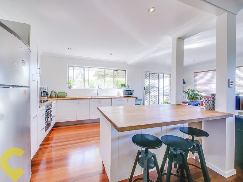 Complete House for Sale in Townhouse Complex