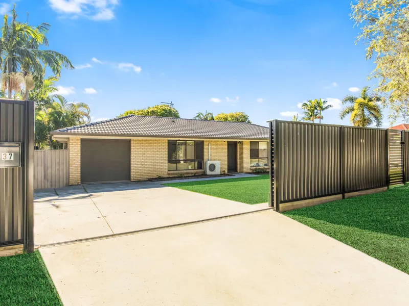 This Won't Last Long! The Sellers Are Committed And Ready For a Quick Settlement!