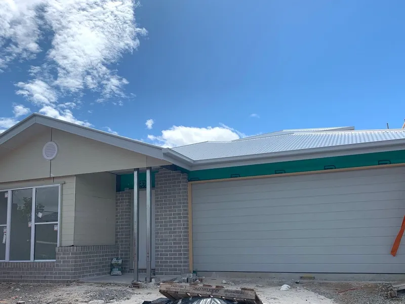 “Under construction” Stockland Completed Home.