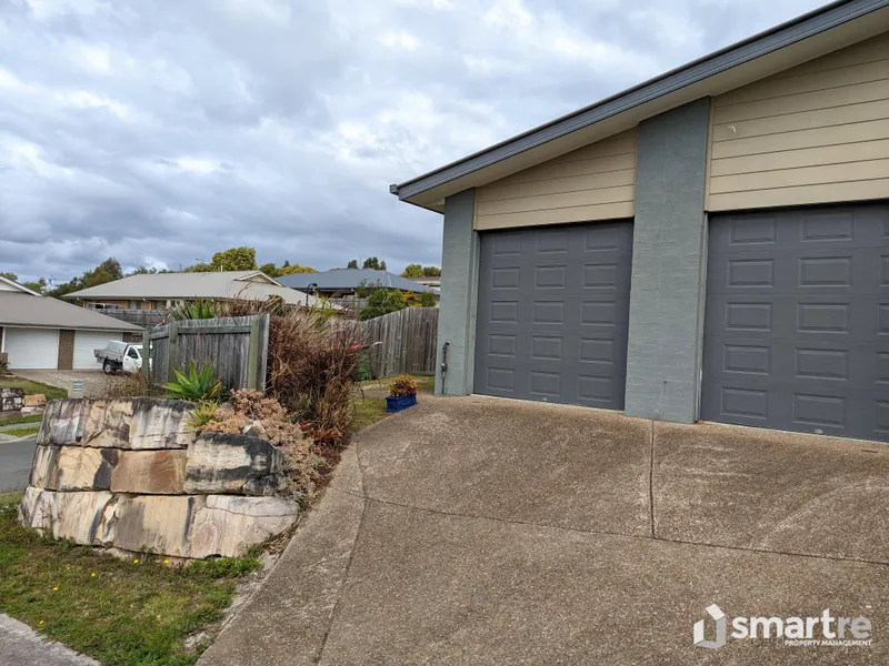 Beautifully Presented 3 Bedroom Duplex!