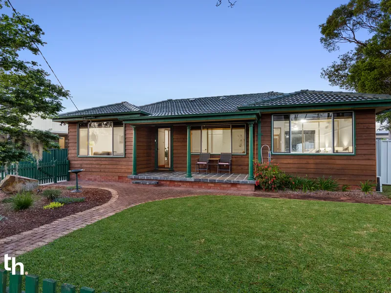 Family Scale Size With Cottage Charm