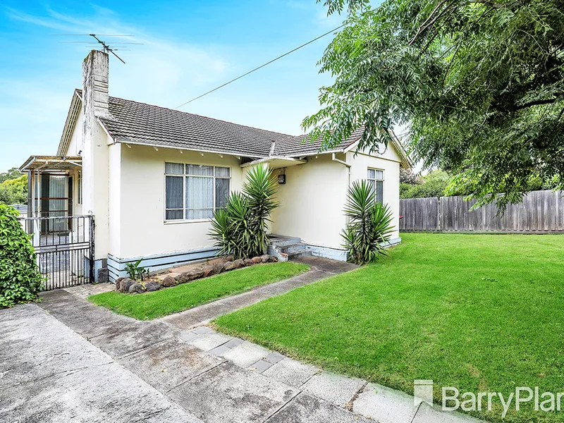 IMMACULATE THREE BEDROOM HOME 