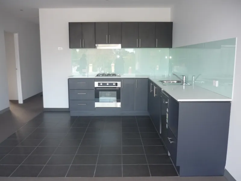 Spacious 3 Bedroom Apartment with 2x Car Spaces