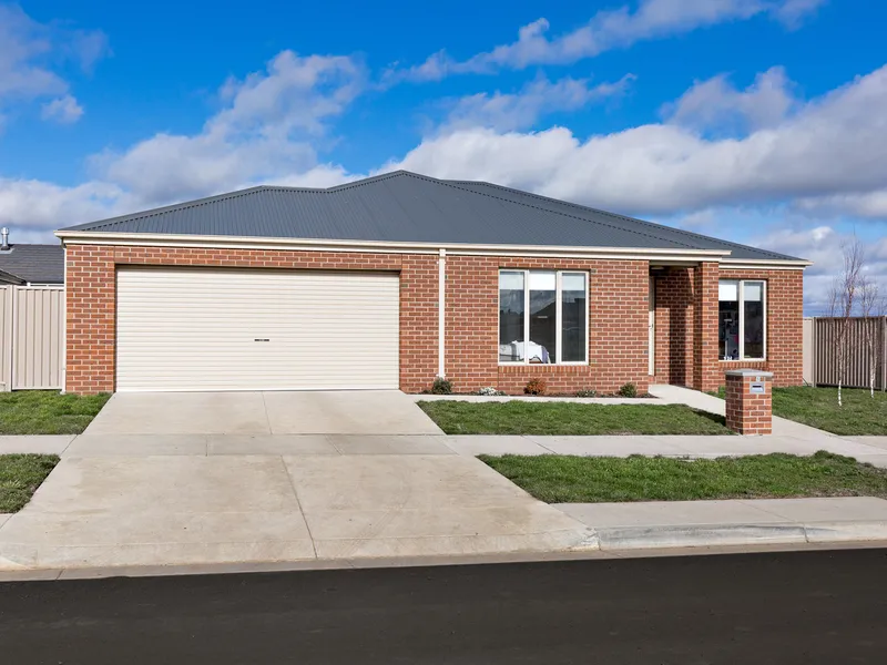 Impressive 3 Bedroom Residence
