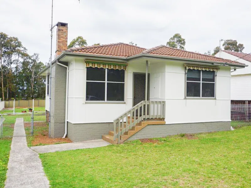 Renovated Clean & Convenient