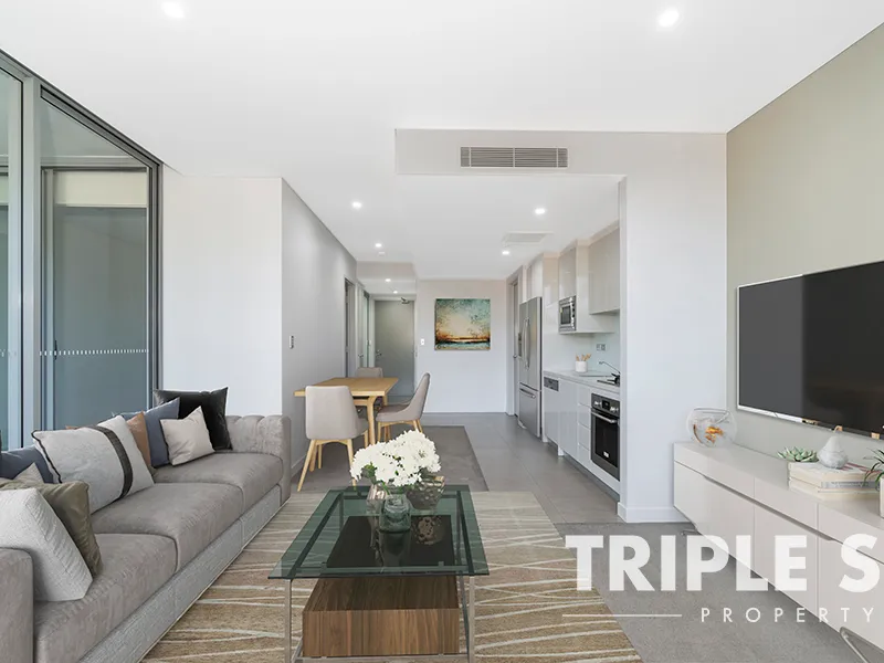 Huge Study Room | Winter Garden | Close to Waterside