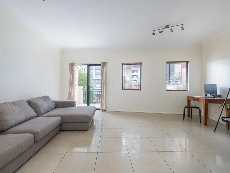 One bedroom apartment in convenient location