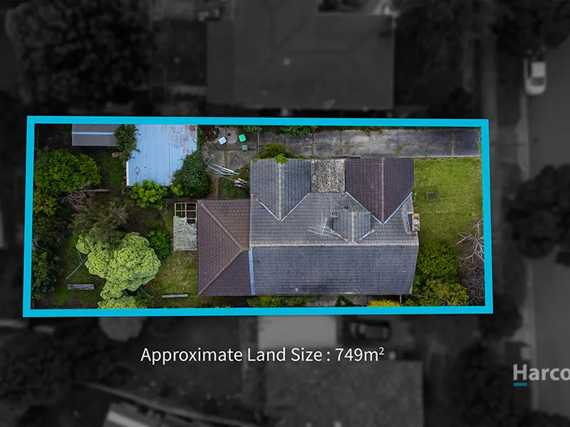 Centrally located development opportunity!