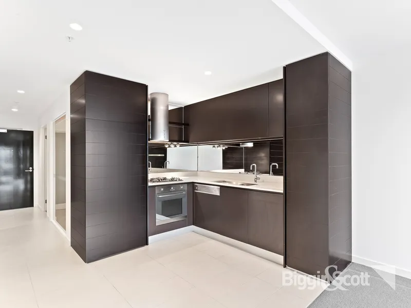 MODERN & GREEN 2 BEDROOM APARTMENT