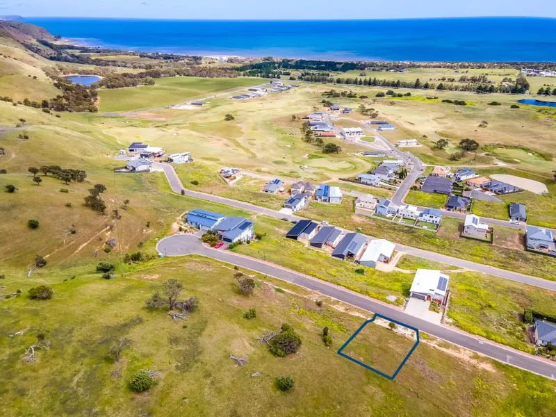 EXCELLENT SEA & RURAL VIEWS!