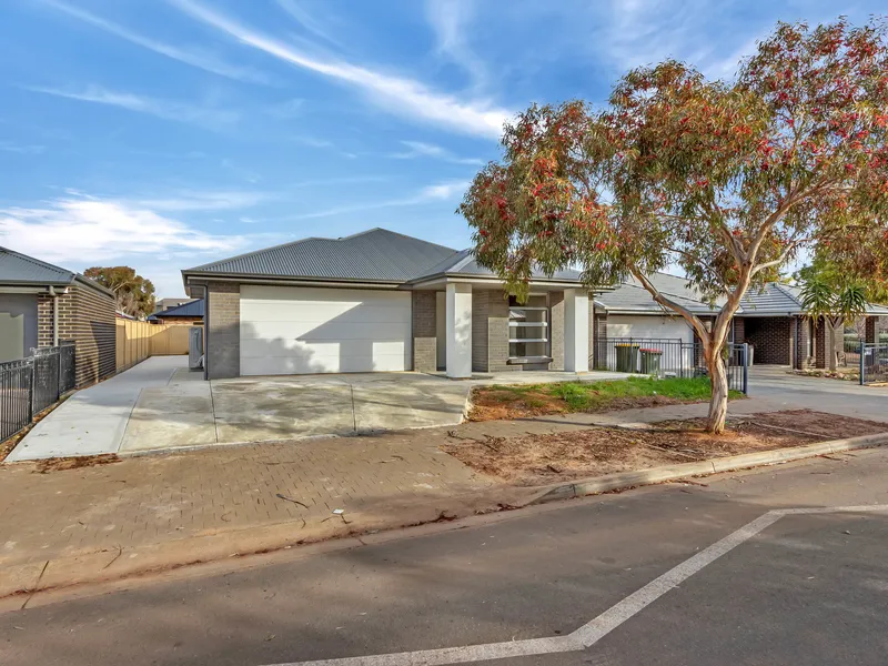 Brand New 4 Bedroom Jewel!