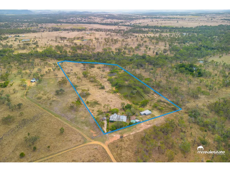 Homestead on approx. 7.79Ha (19.4 Acres)
