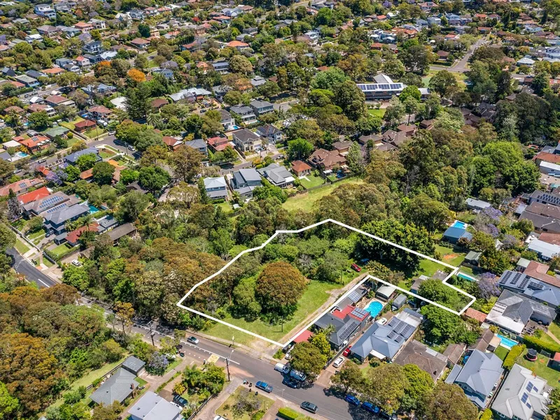Lot 1 DP 130467 and Lot 2 DP 873792 also known as 2 Bangaroo Street, North Balgowlah 2093