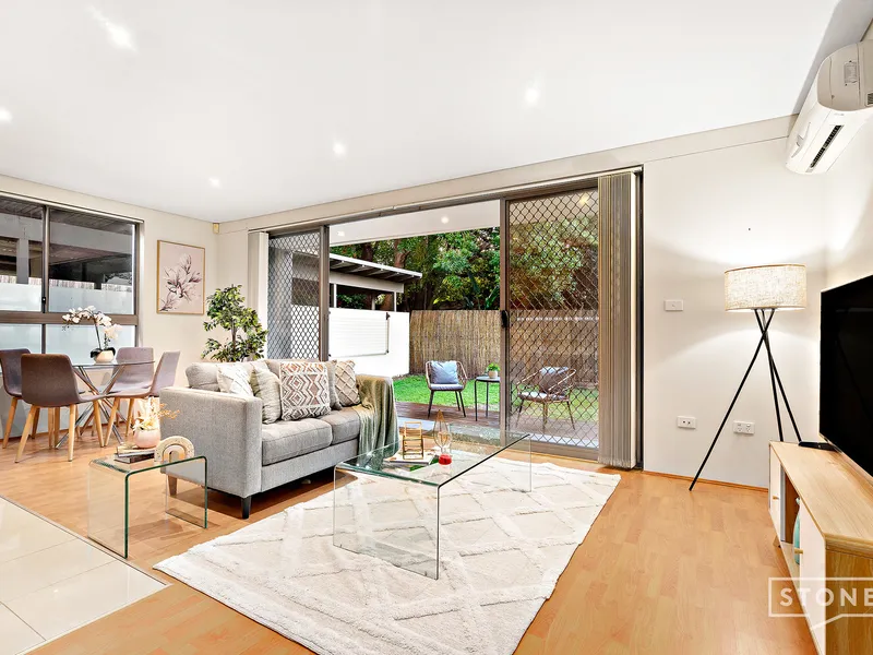 North facing apartment with massive courtyard