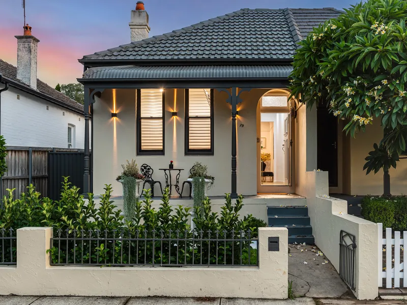 A Haven of Modern Luxury and Timeless Elegance