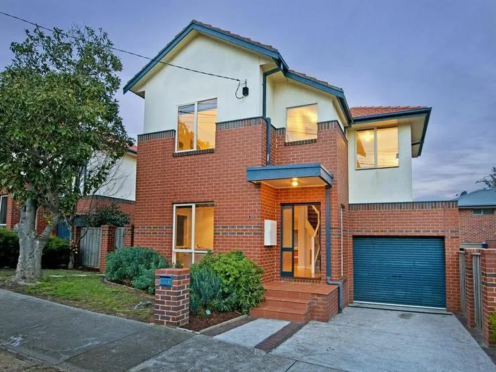 As New Boutique Townhouse In The Oakhill Estate