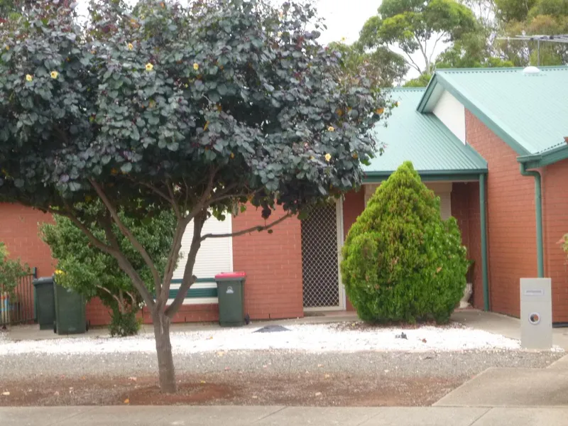 Low Maintence Unit suit over 50 or investor FOR SALE ONLY NOT RENT