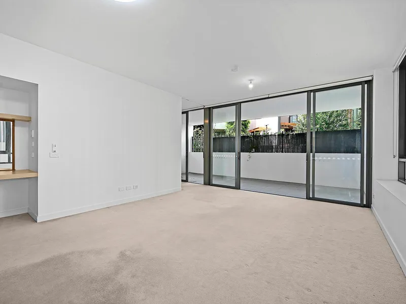 Modern apartment in the prestigious Putney Hill
