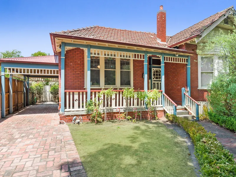 Timelessly Attractive Edwardian