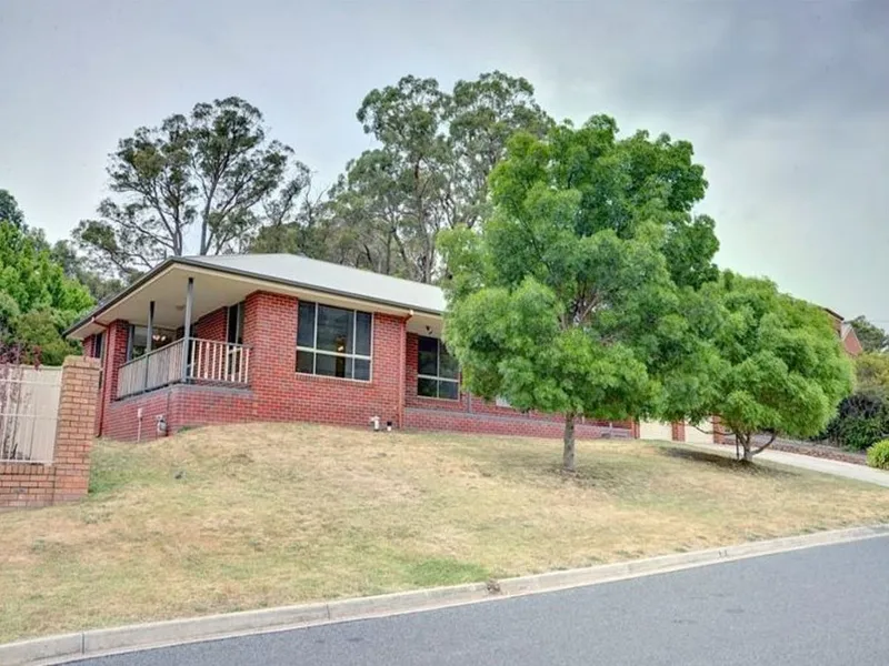 FABULOUS HOME IN BROWN HILL