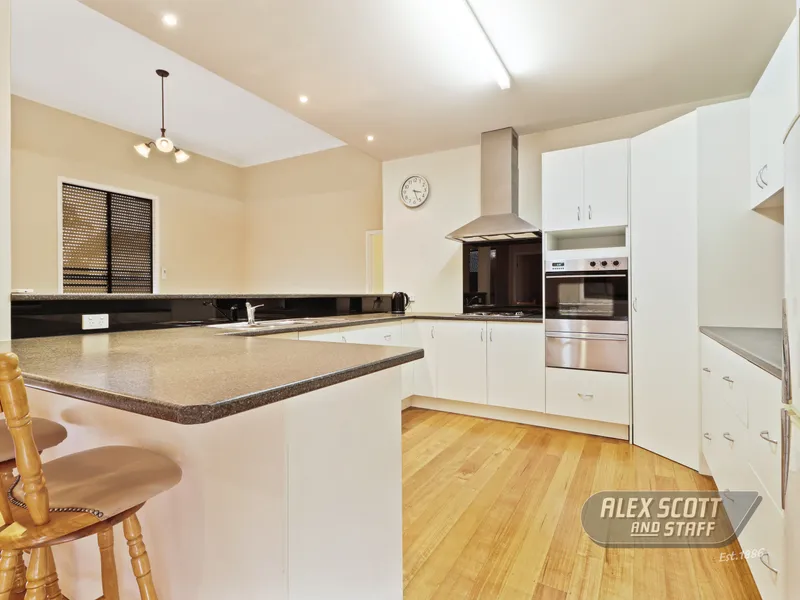 Totally Renovated 1/4 Acre