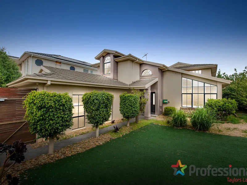 Impressive Quality and Impressive Dimensions in the McCubbin Estate!