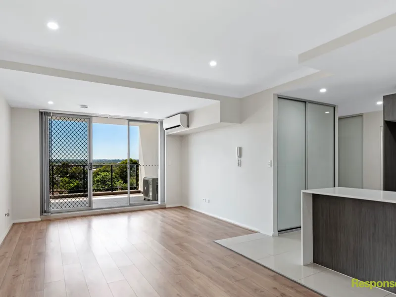 Well-presented and Perfectly Positioned