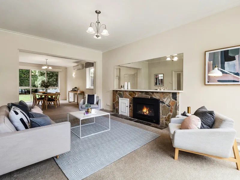 SUPERIOR FAMILY LIVING IN A DREAM LOCATION
